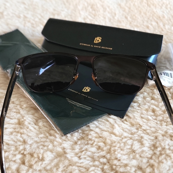 NWT Men's David Beckham Sunglasses 😎 - Picture 4 of 15